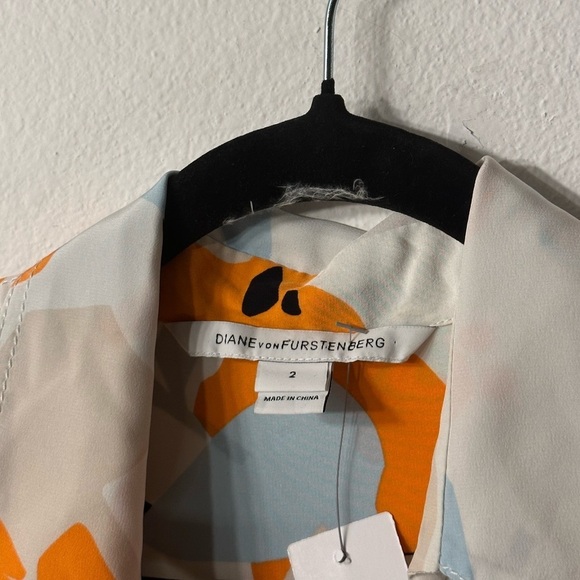Diane von Furstenberg, Print 100% Silk Romper Shorts - Picture 10 of 11